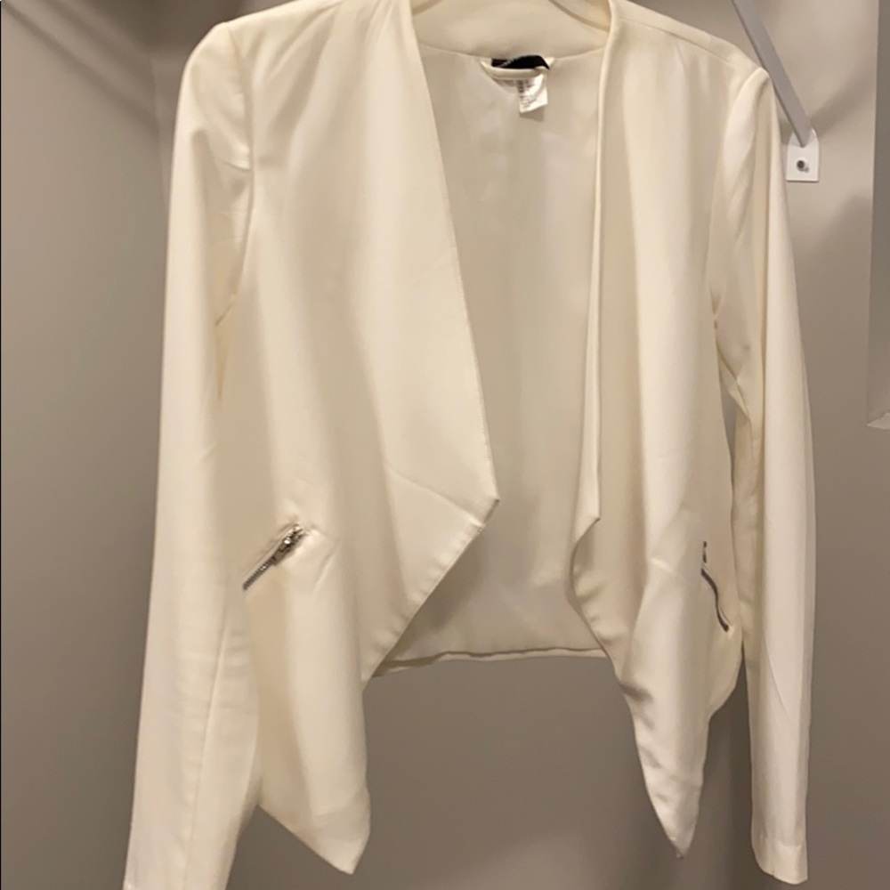H&M white blazer